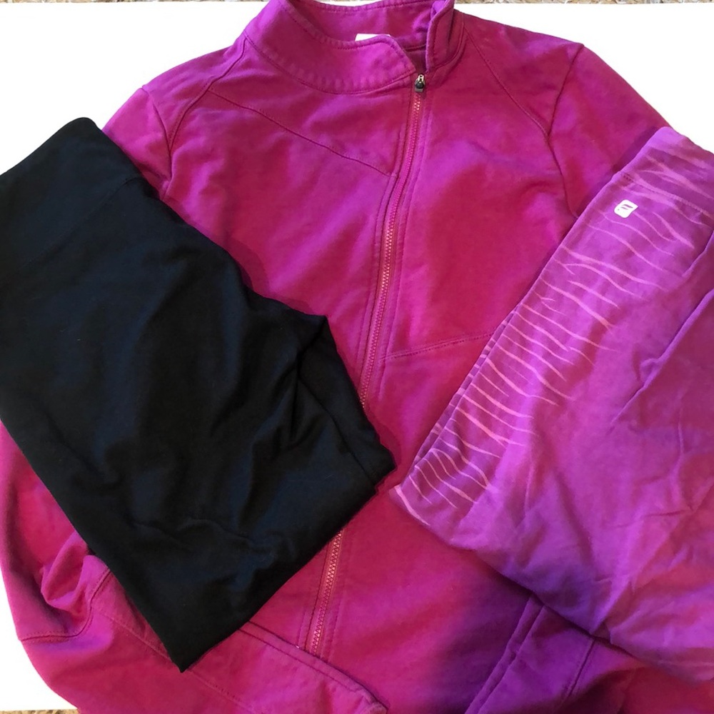 Fabletics Size Small Bundle 2 Capris And Jacket - image 1